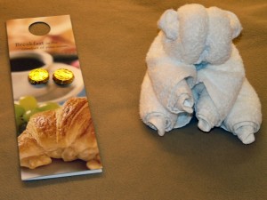 0393_evening_animal Evening Treats