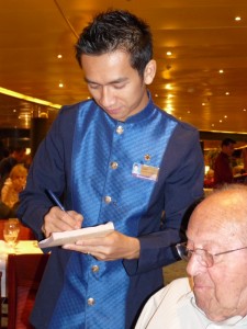 0535_tizar Tizar, Our Waiter